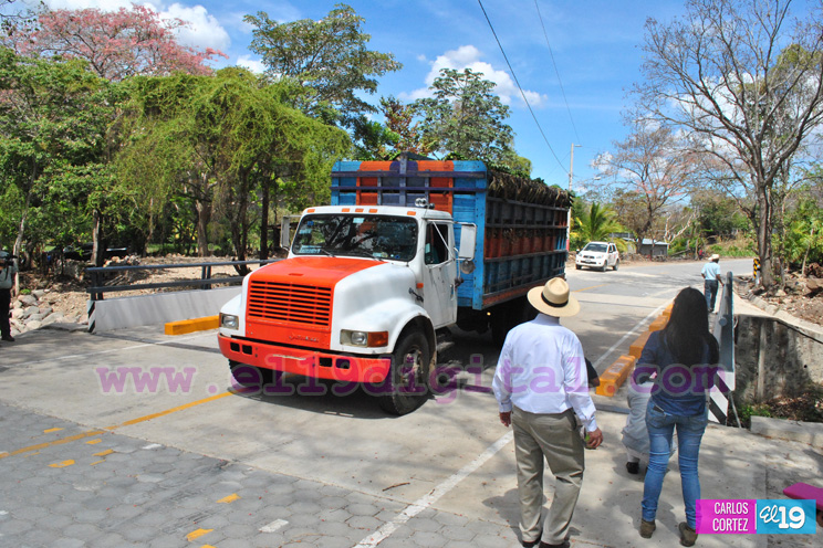Estel&iacute; mejora su infraestructura vial